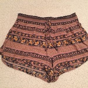 American Eagle Patterned Shorts